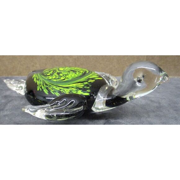 Vintage Glass Paperweight Green Swirl Sea Turtle‎ BEAUTIFUL Unmarked - Picture 2 of 3